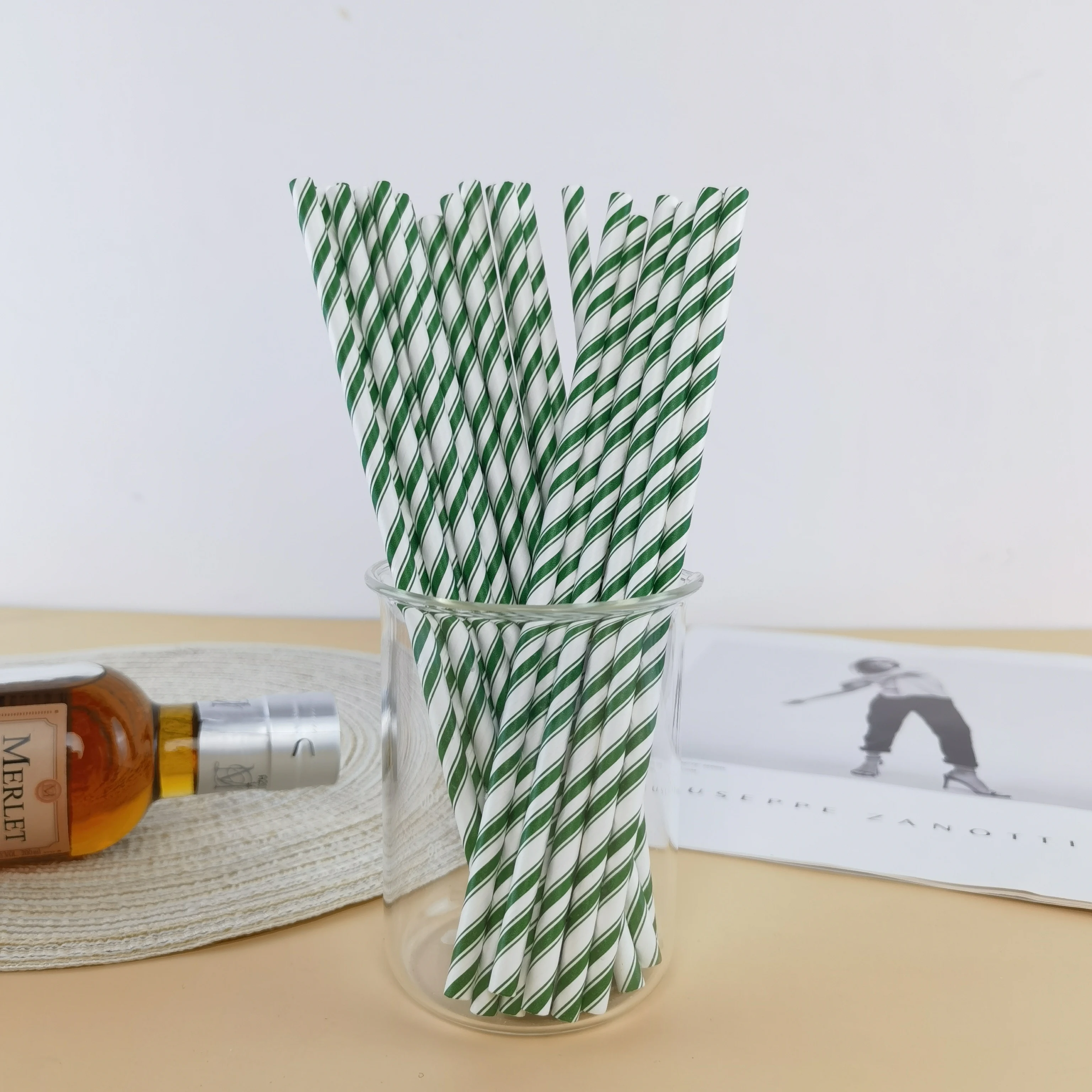 

Disposable Straw Paper Straw for Drink with Double Stripe for Festival Decor for Kitchen Accessories with 100pcs