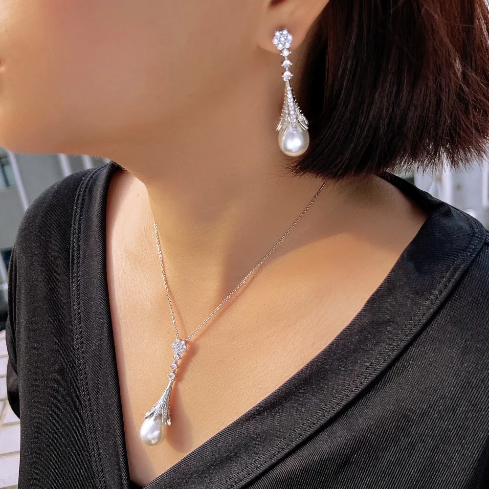 CWWZircons Chic White Cubic Zircon Long Dangle Drop Leaf Pearl Pendant Necklcae and Earrings Women Daily Party Jewelry Set T754