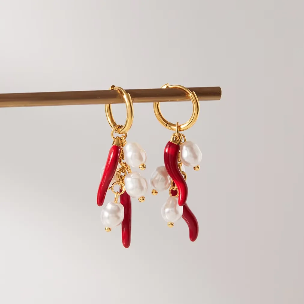Miia Elegant Imitation Pearl Oil Drip Red Pepper Drop Earrings Women's 18K Gold Plated Stainless Steel Earrings Fashion Jewelry