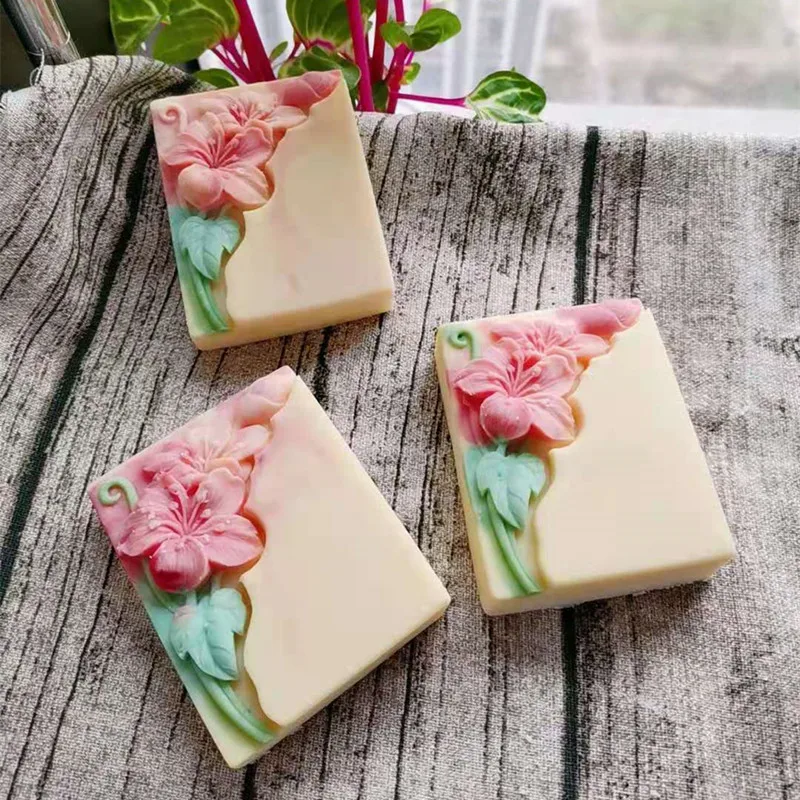 Pretty Floral Soap Mold Rectangle Blossom Flower Soap Making Mould for Cold Process Soap Making Aroma Resin Plaster Crafts Molds