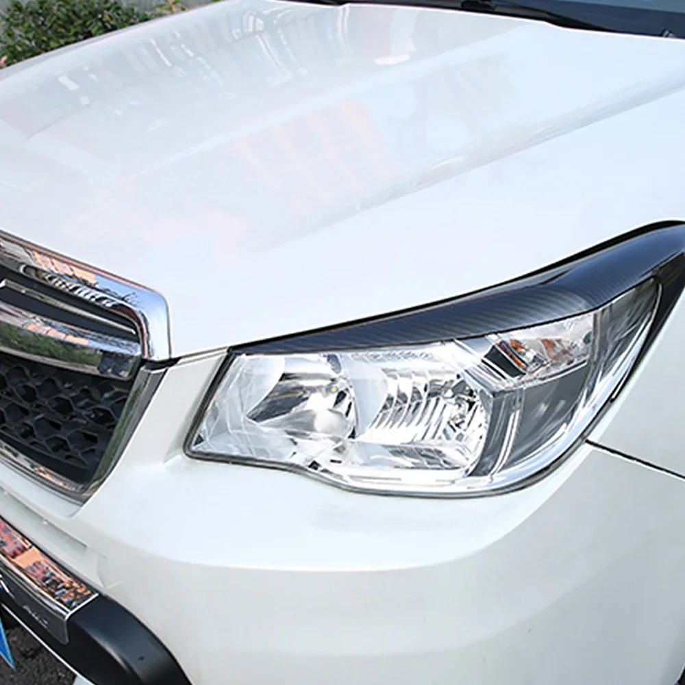 2PCS Auto Carbon Fiber Headlights Decor Lamp Eyebrow Exteriors Stickers Auto Decor Accessories For Subaru Forester SJ 2013-2018