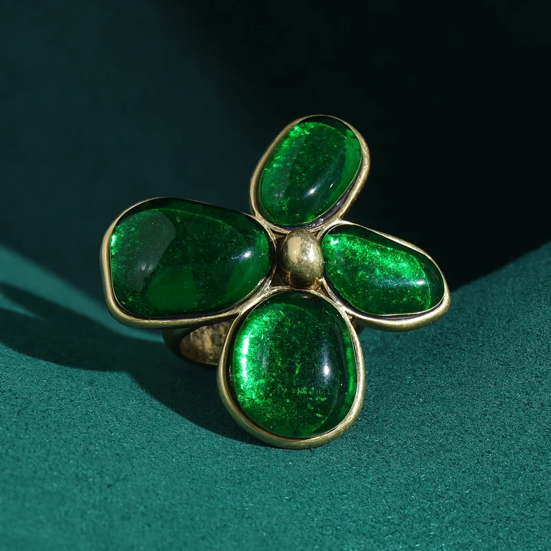 

Vintage Large Green Glaze Rings Lilac Flower Designer 4 Leaves Decoration Luxury Jewelry For Girls 2025 New Trends Birthday Gift