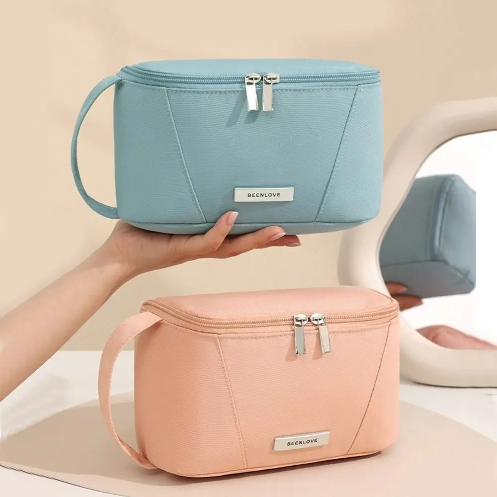 حقيبة مكياج محمولة متعددة الجيوب بسعة كبيرة مقاومة للماء حقيبة تخزين مستحضرات التجميل بسحاب مربع حقيبة أدوات الزينة المنظم