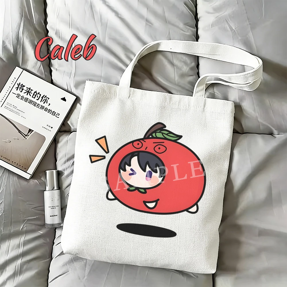 

Яркая круглая холщовая сумка с мультяшными персонажами Love and Deepspace: Сайлус, Рафаэль, Зейн, Ксавье, Калеб, 35x40 см, аниме-сумка для друзей и фанатов