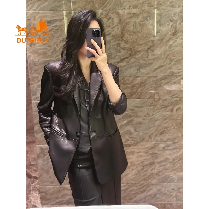 2025 Neue Herbst-Damen-Lederjacke im Distressed-Look, 100 % echtes Schaffell, modischer und eleganter Freizeitanzugmantel für Damen