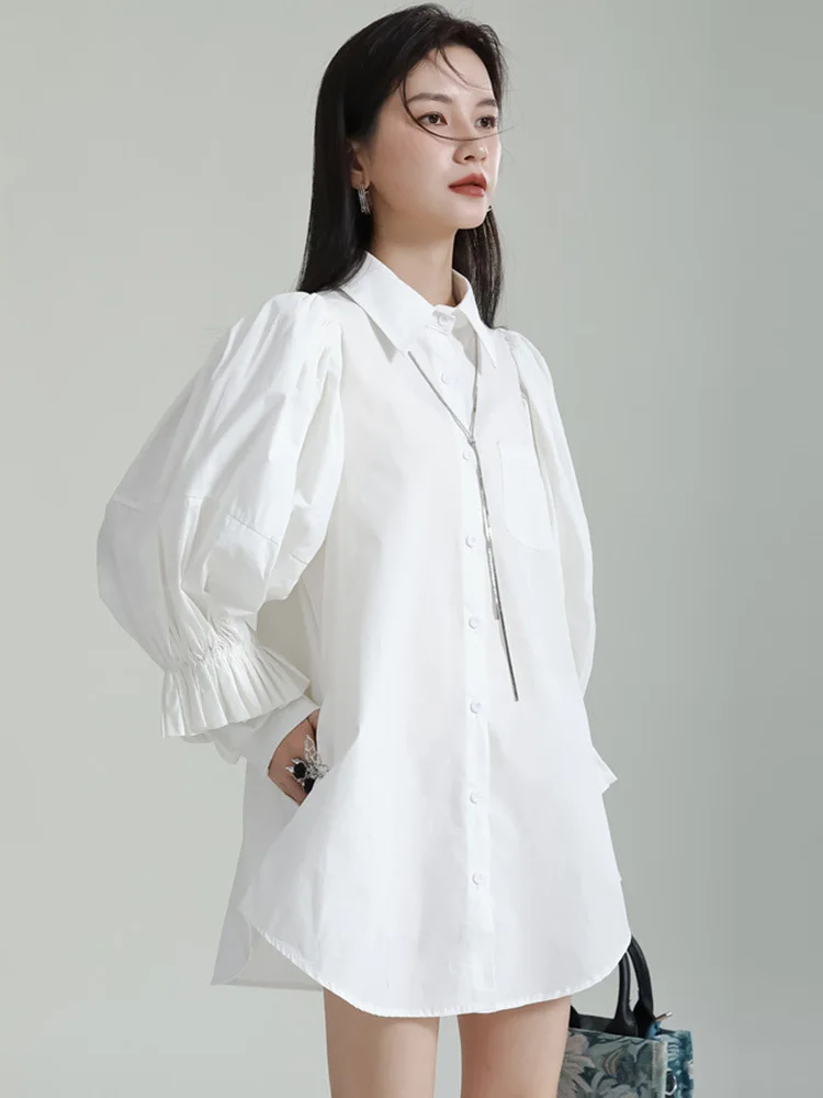 [EAM] Women Whihte Black Big Size Blouse New Lapel Long Lantern Sleeve Loose Fit Shirt Fashion Tide Spring Autumn 2024 1DF4980