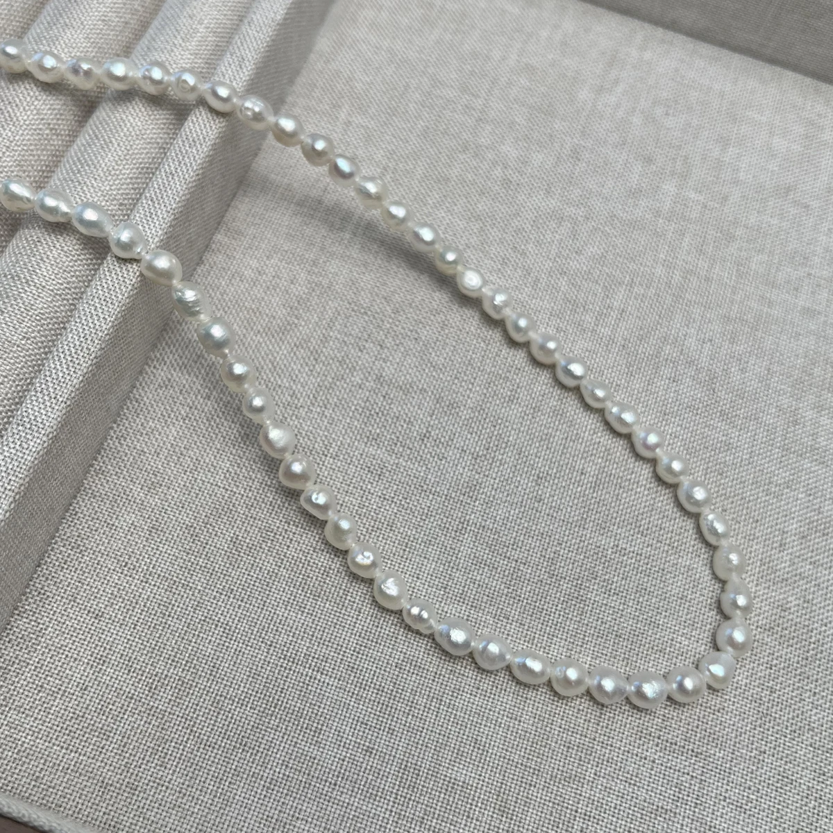 

5-6mm AA Natural Freshwater White Fat Rice Punch Pearl Bead Jewelry Make Gift DIY Necklace Bracelet Accessories Wedding Women