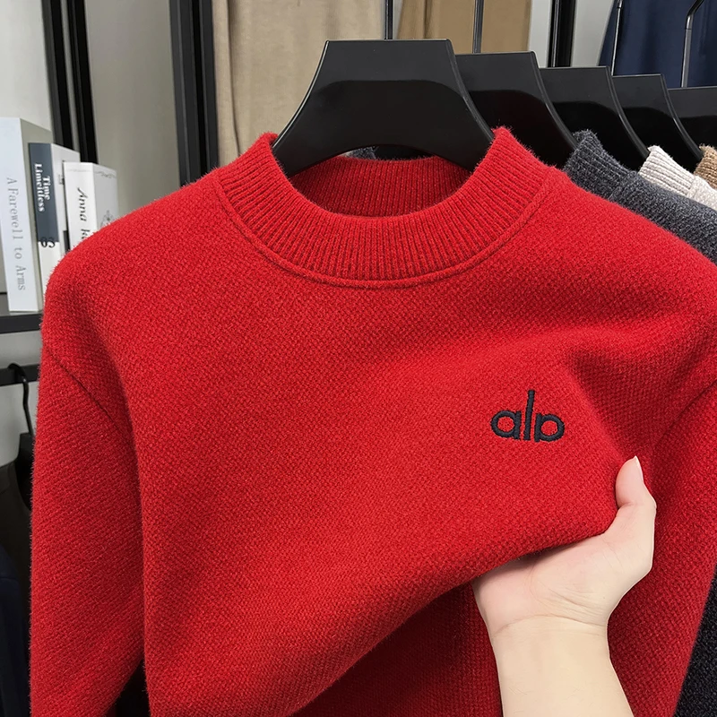 سترة رجالية جديدة لخريف وشتاء 2025 برقبة دائرية مع سترة صوف سميكة من الصوف