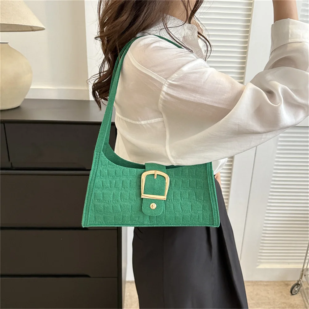 Autumn And Winter New Trendy Handbags Casual Fashion Pu Shoulder Bag Underarm Bag Felt Ladies Retro Phone Clutch Purse For Women