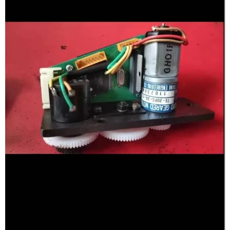 

TE-20FC-24-150 Motor 1 Piece Zip 111041