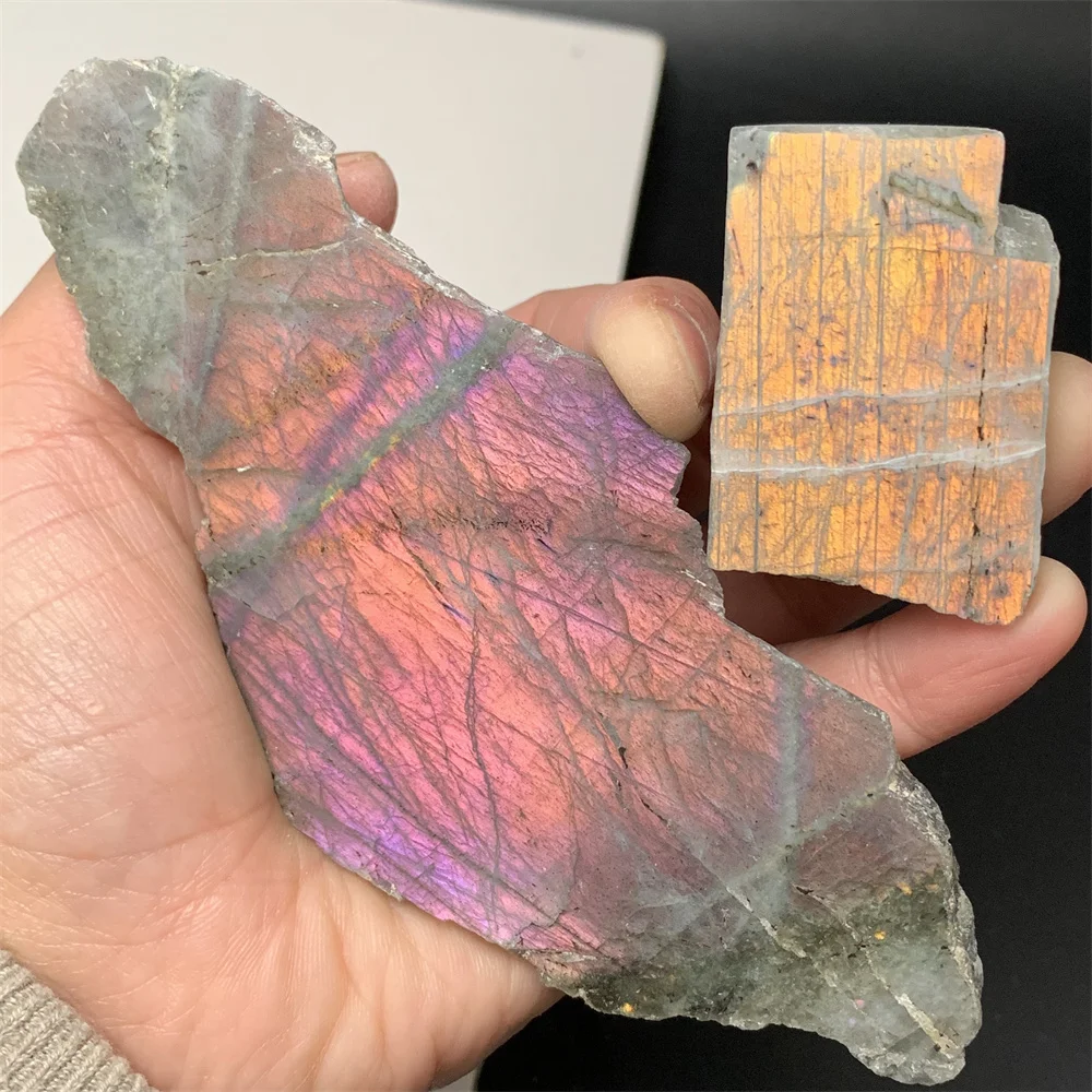 2PCS Sliced Natural Black Body Colorful Yellow Light Labradorite Ornaments Rare Pink Purple Light Labrador Beads Rainbow Blocks