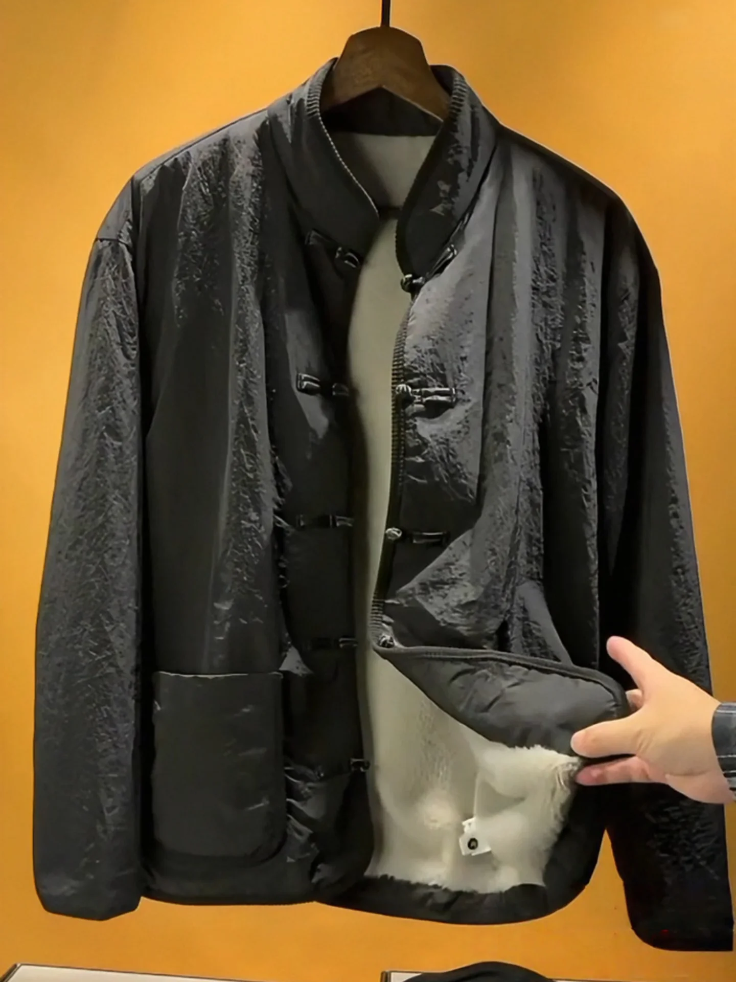 

Новый китайский Sle Bla Samurai Jaet воротник-стойка с вышитыми пуговицами спереди, мужская зимняя модная верхняя одежда, тепло