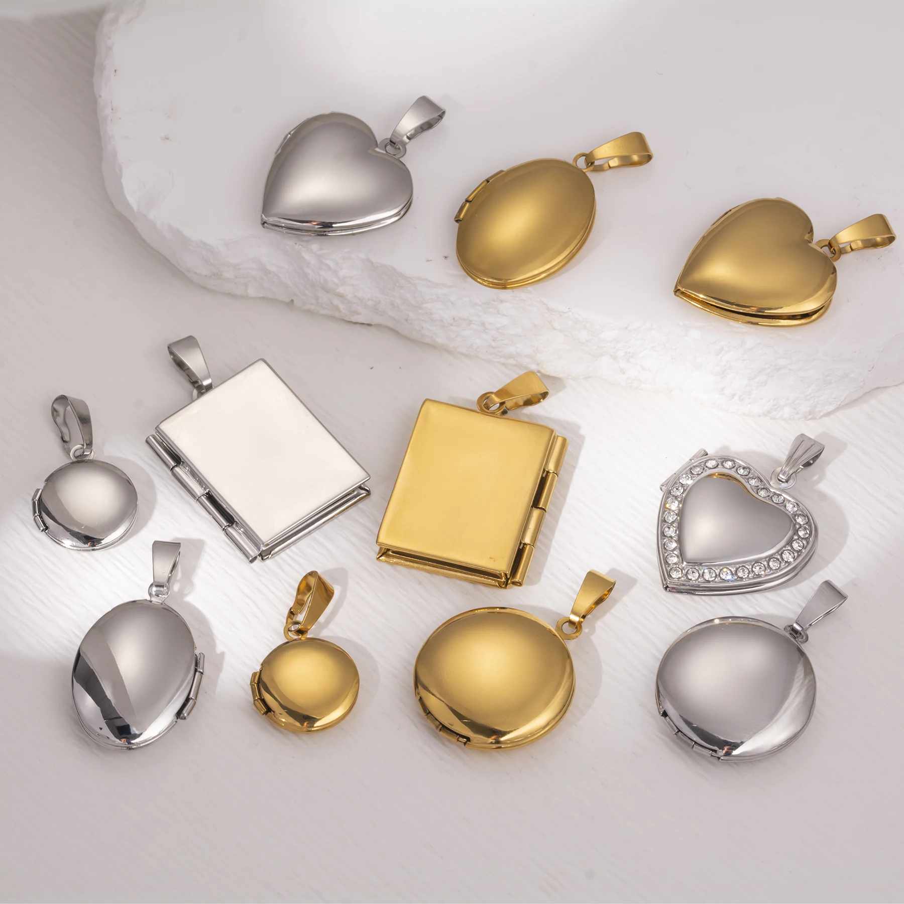 4pcs/lot High Quality Mirror Polished Stainless Steel Heart Round Photo Locket Charms For DIY Jewelry Making Supplies