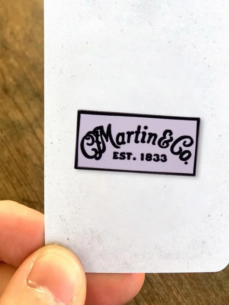 مارتن شارة شعار الغيتار ، بروش المجوهرات