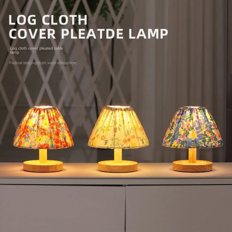 

Pastoral style cloth cover solid wood small table lamp retro bedside lamp bedroom girl warm night lamp French decorative lamp