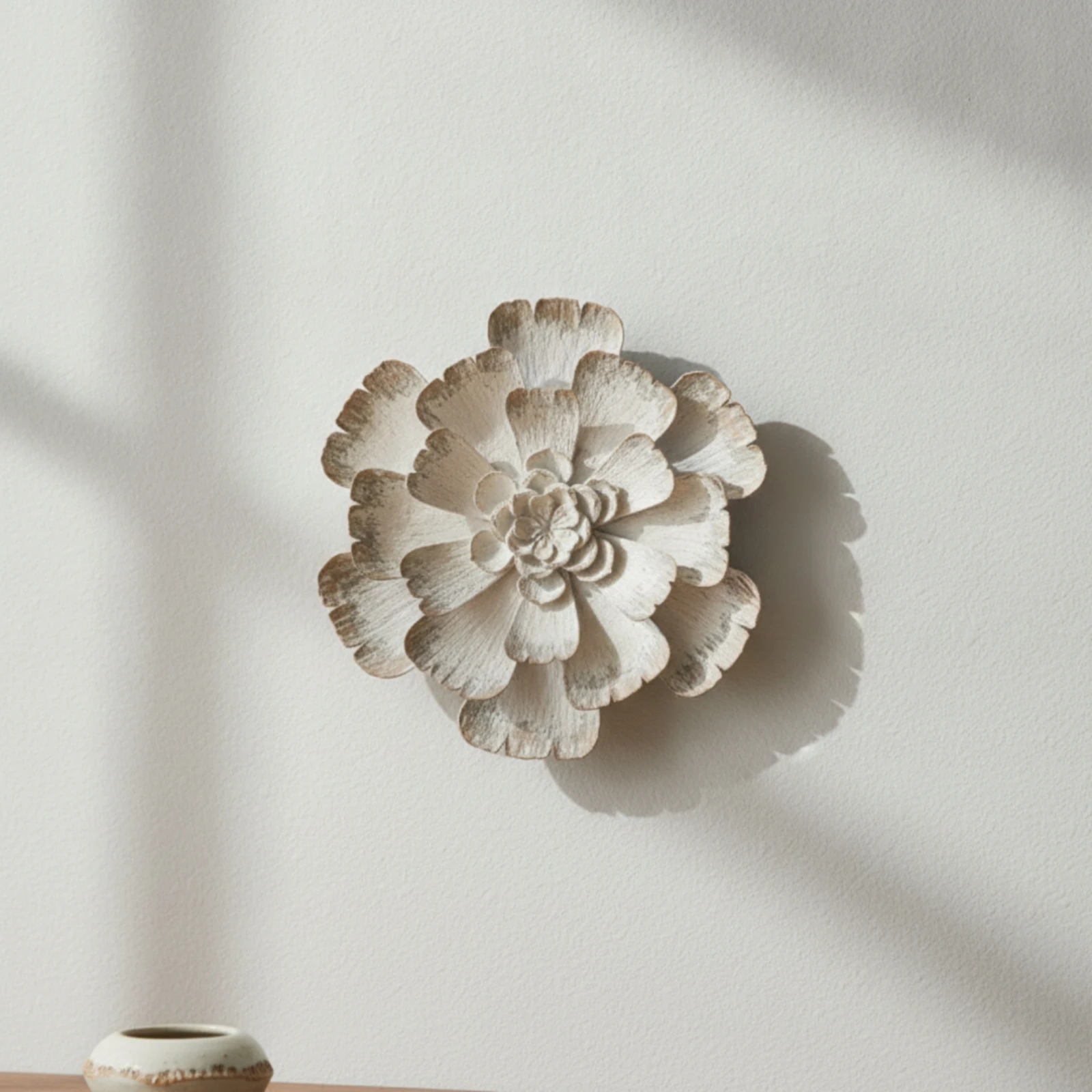 Flower Wall Decor Sculptural Sculpture with Layered Petals Wall Flower Glazed Long-Lasting for Living Room, Entryway