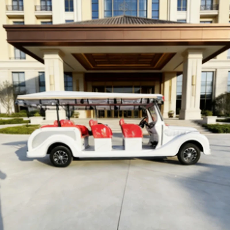 

11-местный электрический классический автомобиль с динамиками, сенсорным экраном, подходит для семьи и охоты, с красными обивными сиденьями и чехлом от дождя