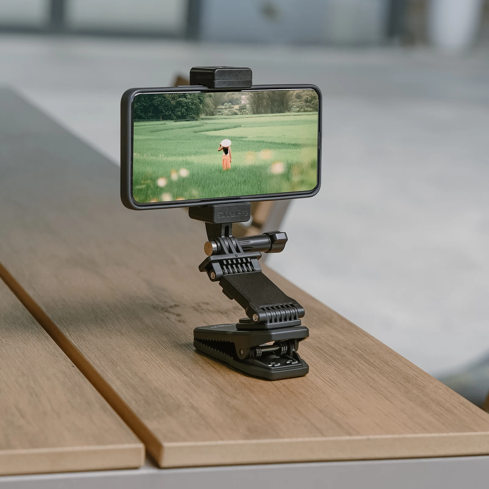 

Для DJI Action 5Pro зажим для рюкзака, спортивная камера, растягивающийся для Insta360 X5, магнитный кронштейн, растягивающийся и складной