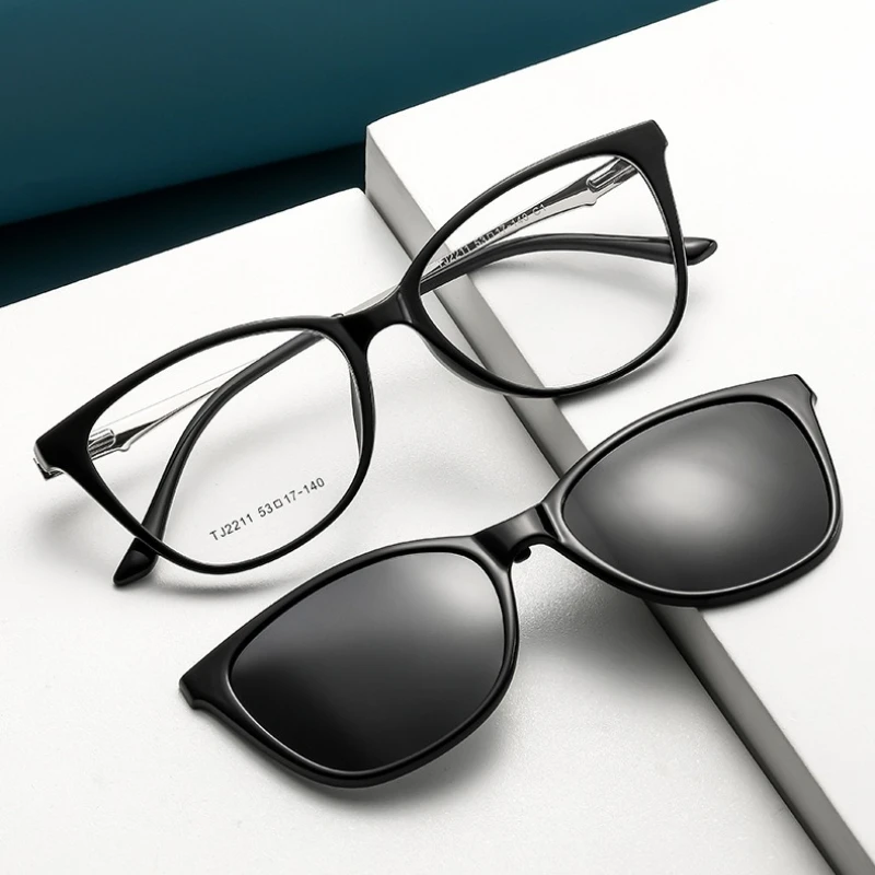 CLLOIO New Trendy Magnetic Clip Prescription Glasses Anti Blue Light Myopia Glasses Polarized Custom Progressive Reading Eyewear