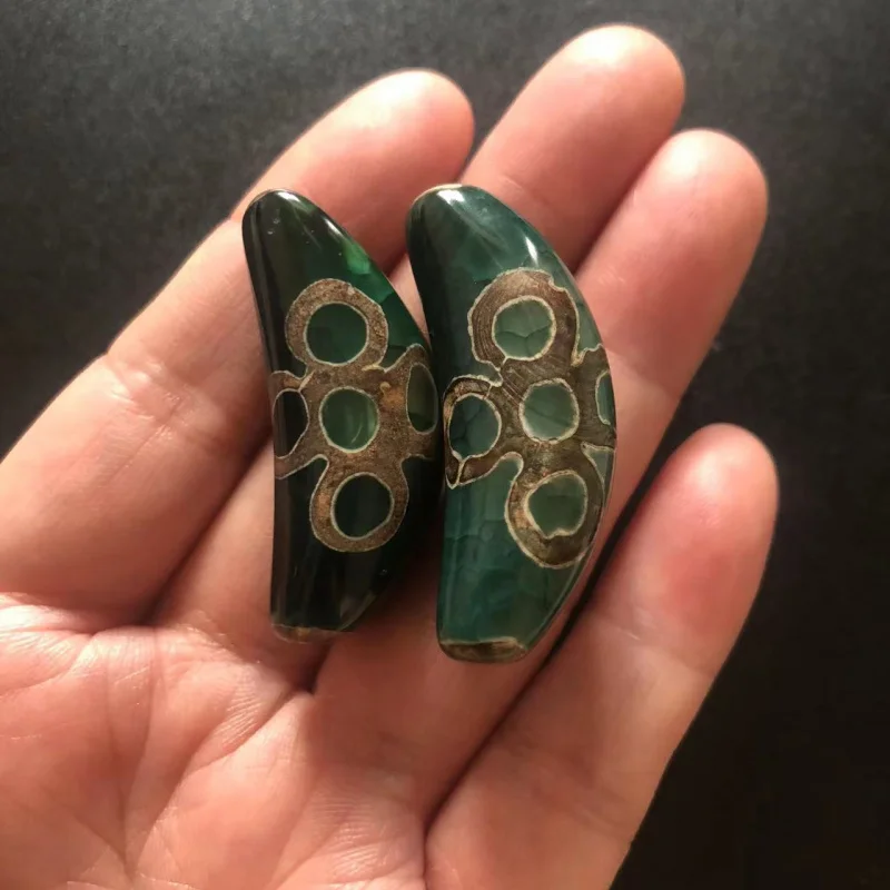 Wholesale Green Agate Horn Five-Eye Lightning Dragon Pattern Old Sky Beads Barrel Beads Scattered Beads Accessories Pendant Neck