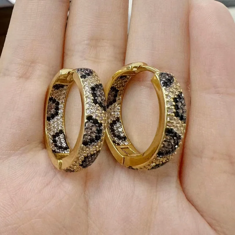 HECHENG,Fashion Leopard Print Hoop Earrings with Cubic Zirconia Small/Large Hoop Earrings Ladies Birthday Gift 1 Pair