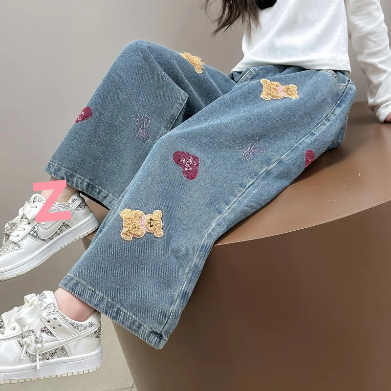 

Children's Spring and Autumn Thin Denim Trousers Bear Heart Three-dimensional Cloth Straight-leg Girls' Trousers