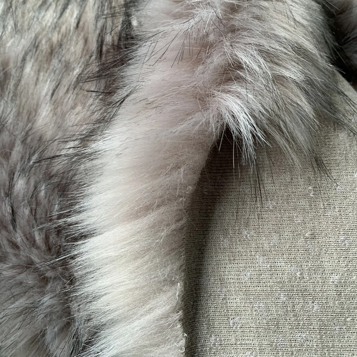 meilleure-vente-artificielle-7-cm-de-long-plu-loup-cheveux-epingle-a-cheveux-teint-longue-plu-haute-simulation-pointe-doree