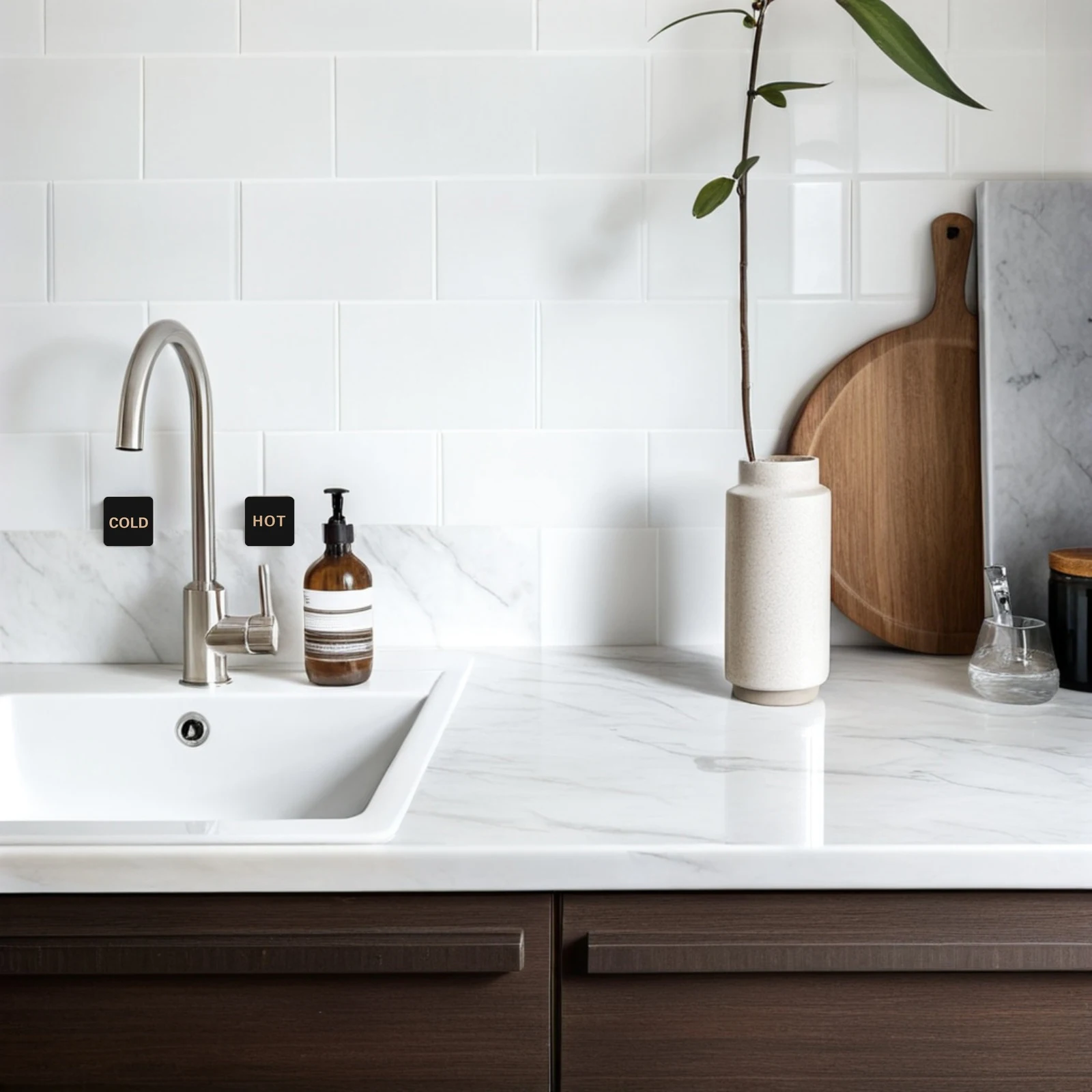 10 Pairs Cold Hot Signs Bathroom Water Marking Sticker Caution and Stickers Faucet Signage Label