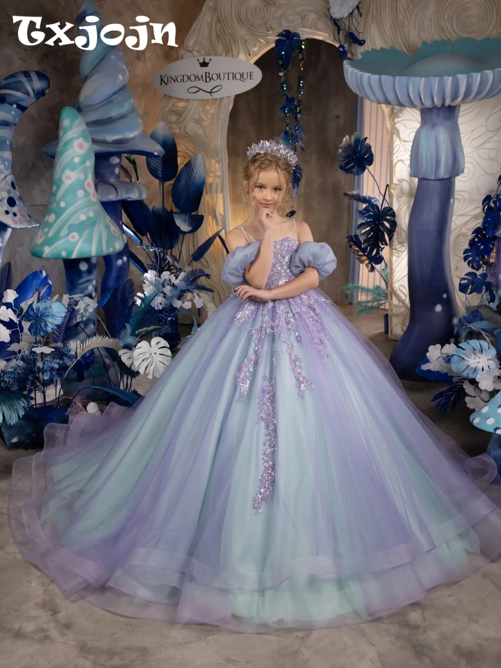 

Girls Luxurious Beaded Birthday Party Communion Gown Elegant Stunning Thin Straps Kids Princess Gown Stage Performance 2-20T