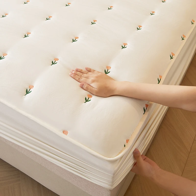 Thicken Soft Mattress Protector funda de colchón White Bed Fitted Sheets Embroidered Mattress Cover(Pillowcase need order)