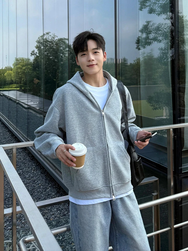 Light Ey American Z… - image