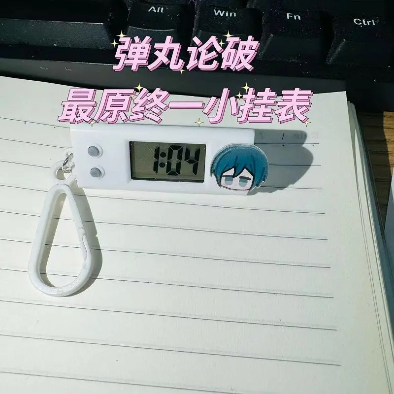 ساعة حائط صغيرة من Danganronpa Komaeda Nagito Kokichi Ouma ، ساعة إلكترونية صغيرة مخصصة لامتحان الطلاب ، قلادة حقيبة مدرسية جميلة