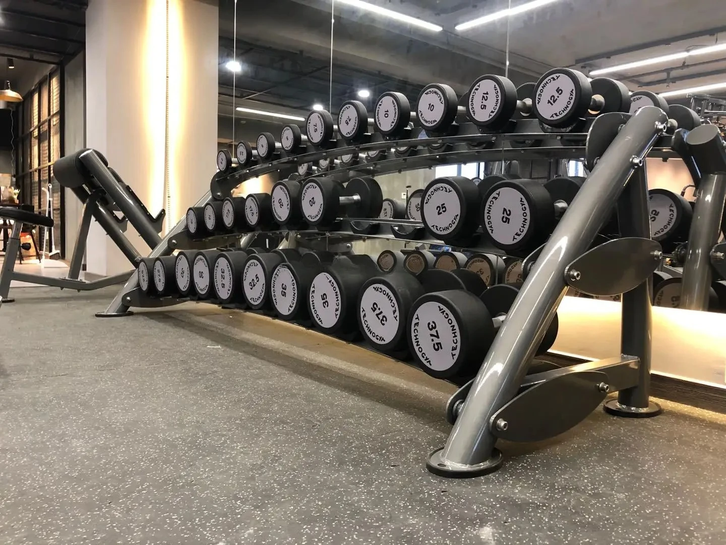Factory Sales Q235 Metal Flat Bench Press Free Weight Gym Fitness Equipment for Commercial Use Foldable Feature Made in China