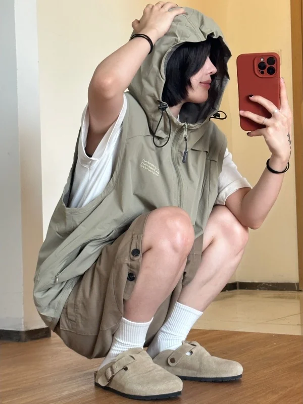 

Casual ex Hooded Vest Summer Outdoor Climbing Workwear Svel Trendy Jaet Loose Fit Youth ular Sle Zipper Closure