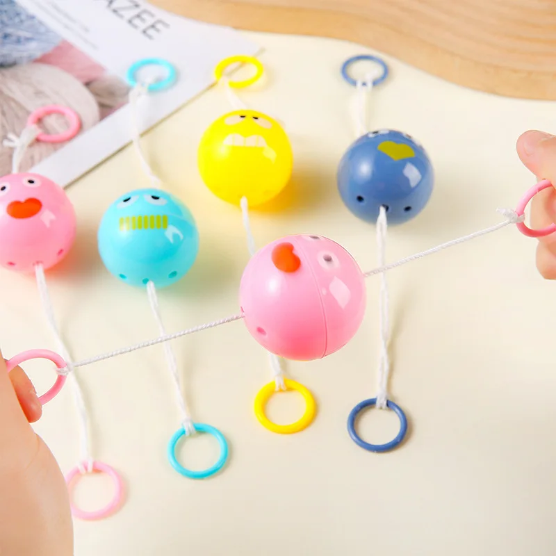 Roterende flits Vliegende bal Speelgoed Roterende kabelspeelgoed LED-licht Lichtgevend Vrije tijd Stress Relief Speelgoed Cadeau Kinderbeloning 51 mm