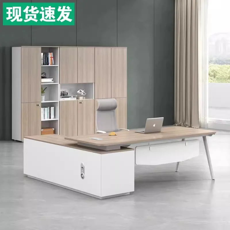 

Simple modern boss office desk and chair combination light senior sense president desk new Chinese manager business desk