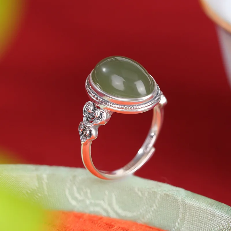 Natural Hetian S925 Sterling Silver Jade Ruyi Tooth Pattern Oval Vintage Ring