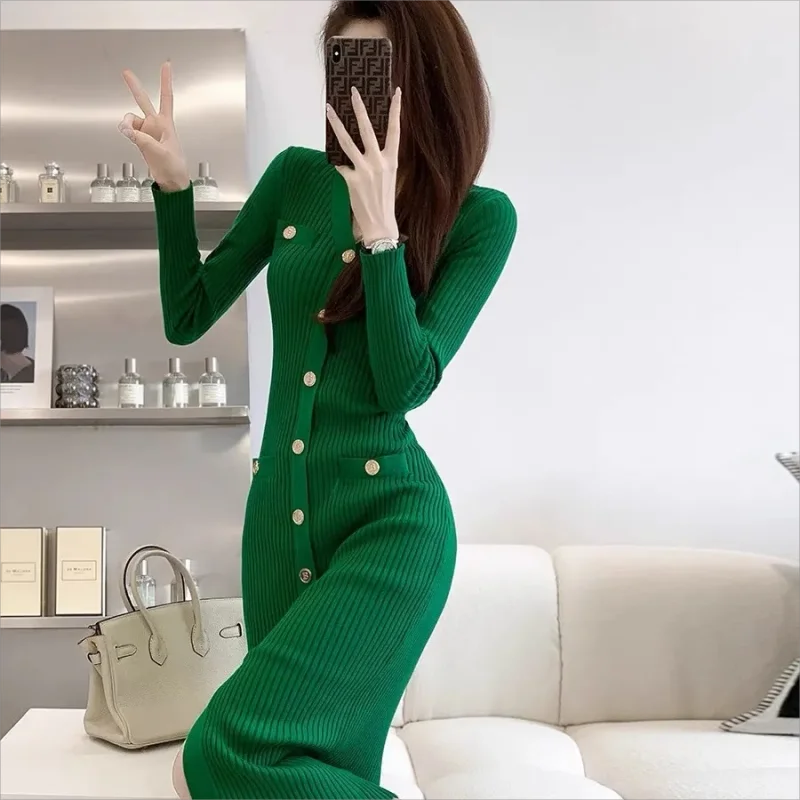 

New Autumn Ladies High-End Green Black Knitted Sweater Dress Sexy V-Neck Temperament Slim Single-Breasted Long Dresses