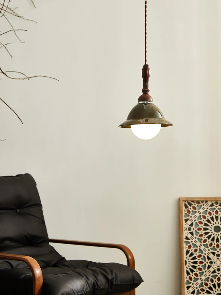 

French medieval restaurant small chandelier Wabi Sabi style Japanese retro ceramic lamp bedroom bedside lamp