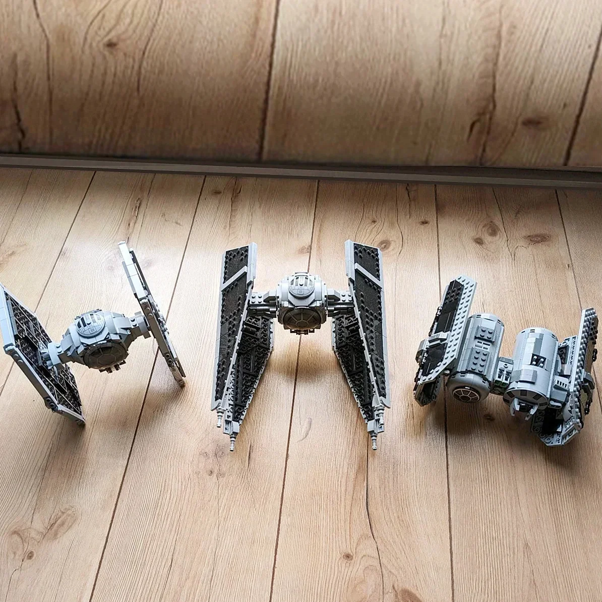 GALAXY Imperial TIE Battle-GNK StarFighters Space Bomber Y-wing Interceptor Model Building Blocks Bricks Toys Kid Gift Set