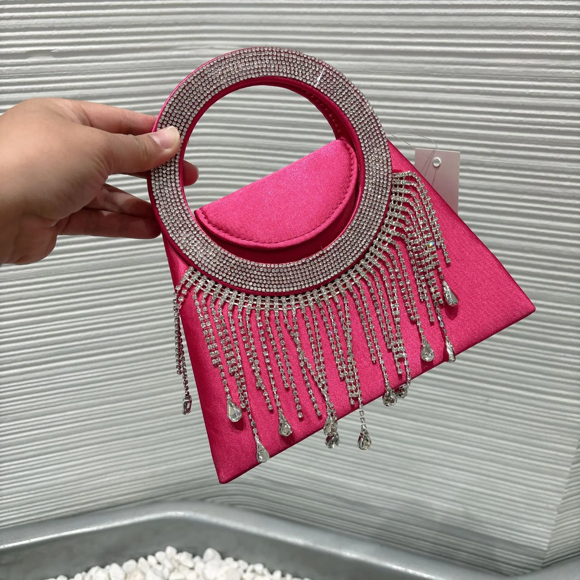 Original Designer Marken-Damenhandtasche mit Mehrschichtiger Quastenkette Modische Luxus-Strass-Taschen für Frauen – Detail 6