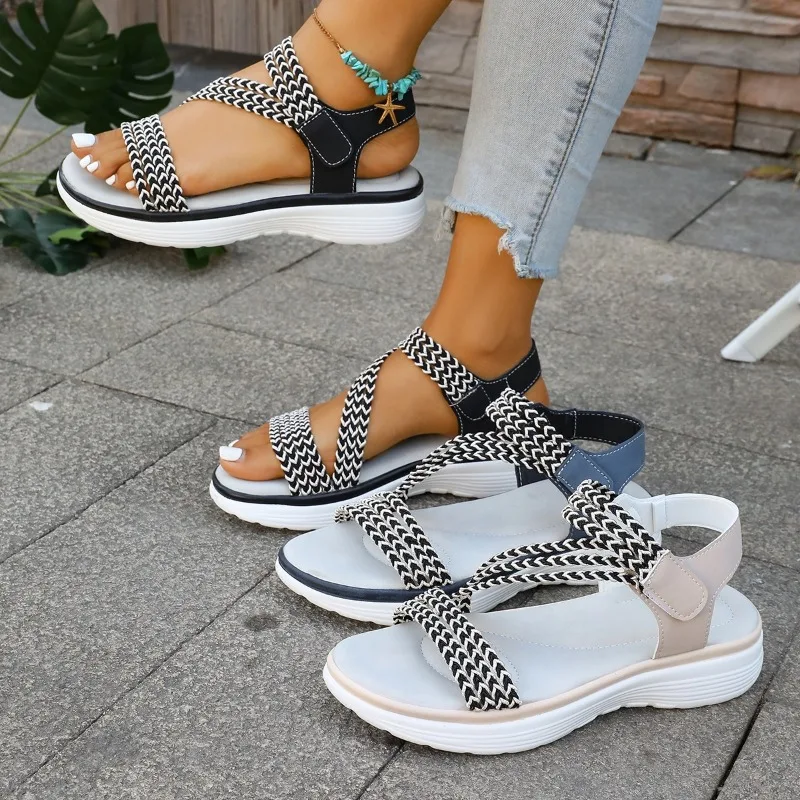 

Summer Comfort Woven Strap Plus Size Chunky Sole Sandals Women's New Versatile Casual Wide Fit Flat Sandals