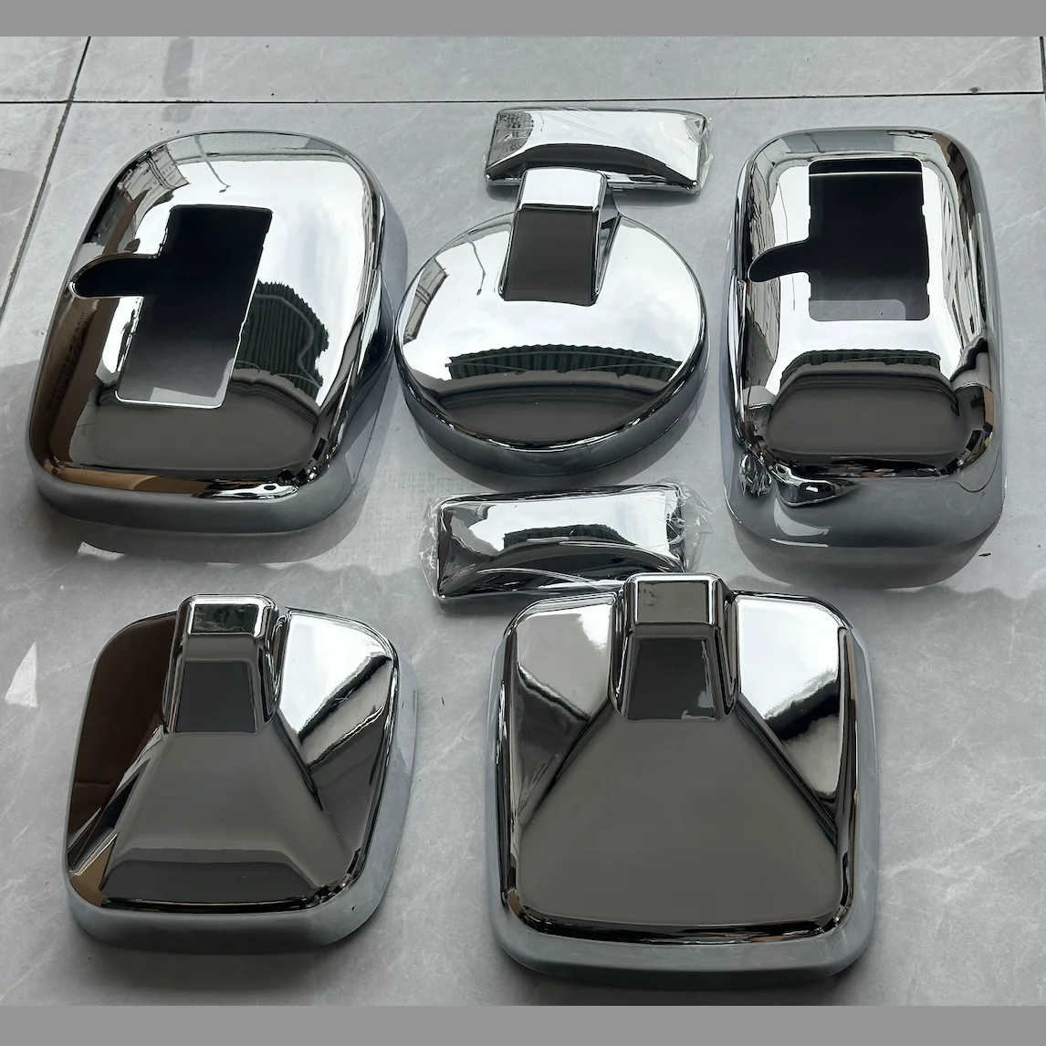 

FOR HINO 700 PROFIA MEGA 700 TRUCK CHROME REAR VIEW MIRROR COVER BODY PARTS