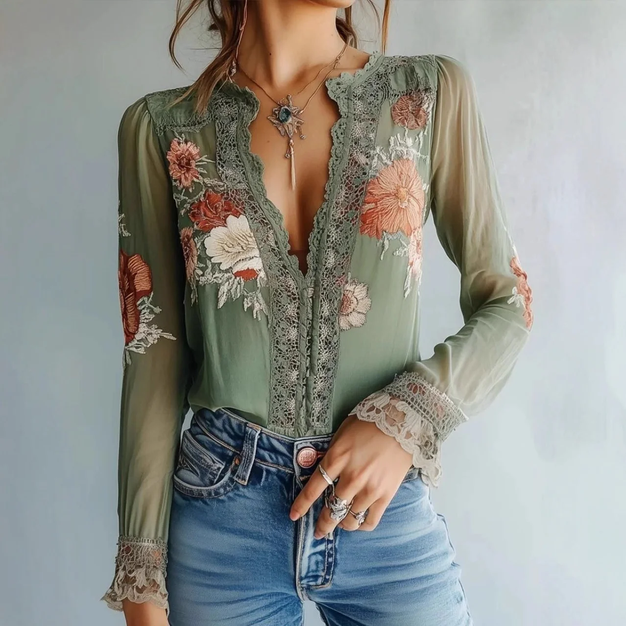 

Весенне-осенняя женская блузка с кружевным принтом, глубоким V-образным вырезом, свободного кроя, больших размеров, с длинным рукавом, модная