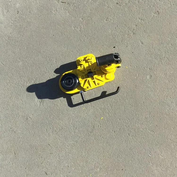 High-speed rail rubber pad hydraulic starter, slag-free railway track starter