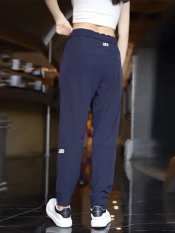 

Men's Ice Silk Casual Pants Summer Thin Loose Trendy Sports Pants Elastic Qui Dry Nine Points Loose Fit Faionable Youth