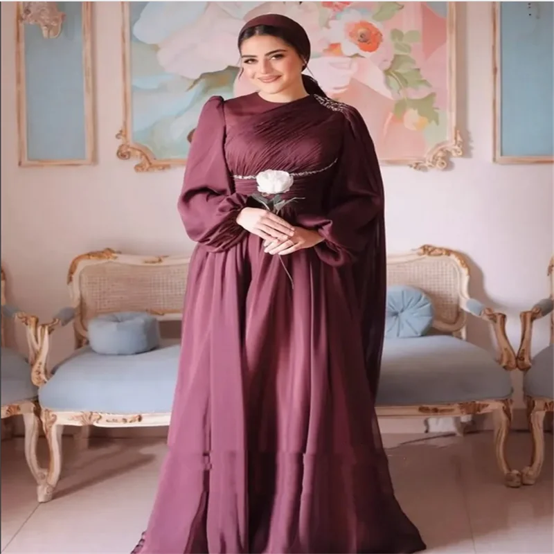 فستان سهرة عربي برقبة دائرية مخصص إسلامي أنيق شيفون مطوي مطرز على شكل حرف a وأكمام طويلة لحفلات الزفاف وحفلات الزفاف