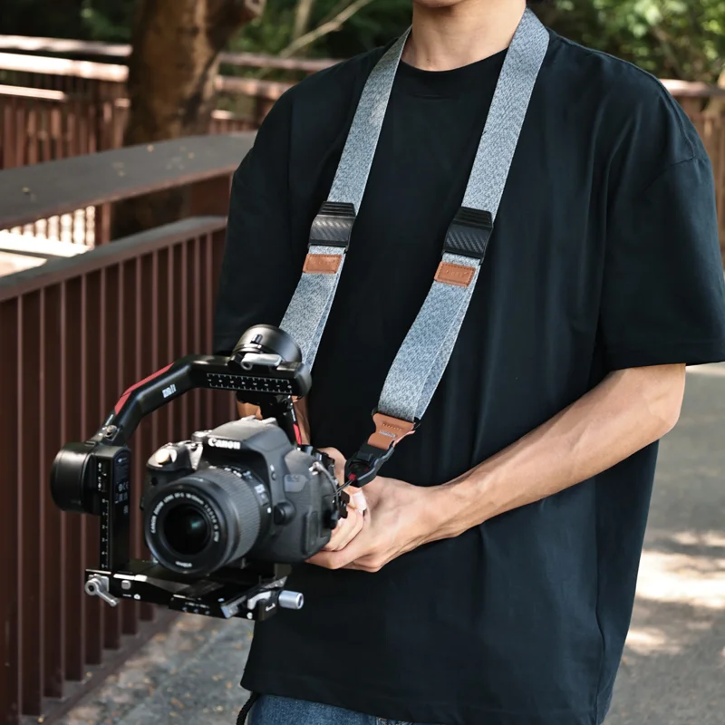 

The Stabilizer Shoulder Strap is Suitable for DJI RS4 RS3 RS2 RS3 Pro With DJI RS4 Pro Handle and Pressure Relief Strap