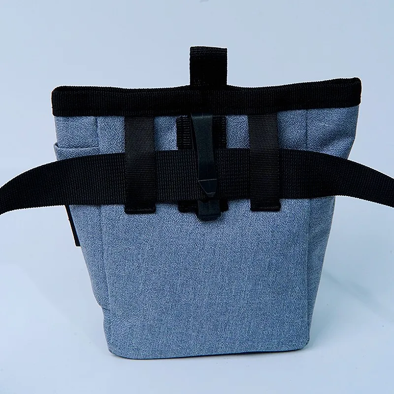 الكلب أنبوب حقيبة حامل الأيدي الحرة أكياس الوجبات الخفيفة الكلب أنبوب حقيبة موزع أكياس الوجبات الخفيفة مقاوم للماء لتدريب الجرو مع حزام مستلزمات الحيوانات الأليفة