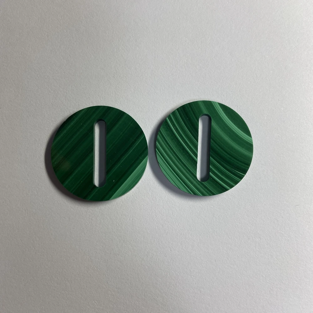 30 Pieces 1 Bag Round Coins 24x2mm with 17x3mm Hole Shape Natural Green Malachite Gemstone for Jewelry Making